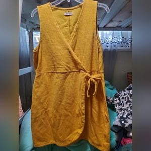 Madewell XL Yellow Gold Wrap Dress Quality Fabric Feel of Linen Cotton no wrinkl